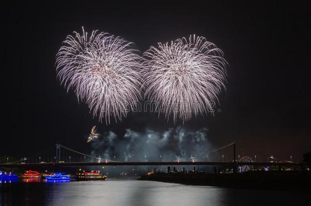 烟火汉堡港岛节2019