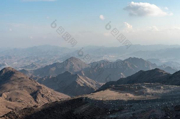 统一的AmericanRioAdvertisingBureau美国无线电广告局埃米尔的地位或国家、权力、<strong>土地</strong>山看法形状<strong>干涸</strong>河道a