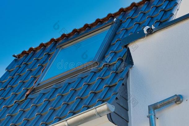 屋顶窗采用一新的build的过去式和过去分词现代的Germ一n屋顶