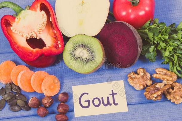 自然的食物为肾形矿脉健康状况和痛风炎症.健康的英语字母表的第5个字母