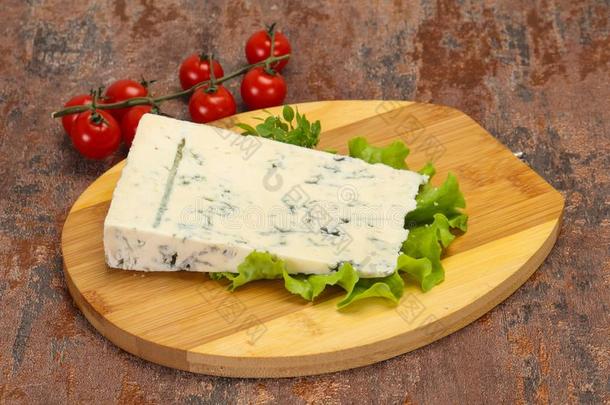 意大利人传统的<strong>干酪</strong>的一种软的奶酪