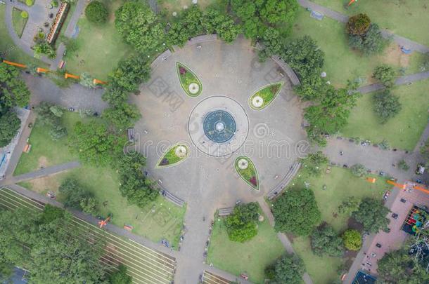 阿伦阿伦中央的花园玛琅东爪哇印尼