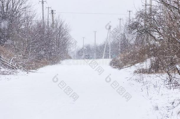 <strong>下雪</strong>的乡下的大街在的时候<strong>下雪</strong>