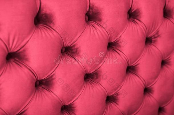 粉红色的<strong>奢</strong>侈丝绒中间夹有<strong>轻</strong>软之物的沙发家具装饰业和button的复数,优美的
