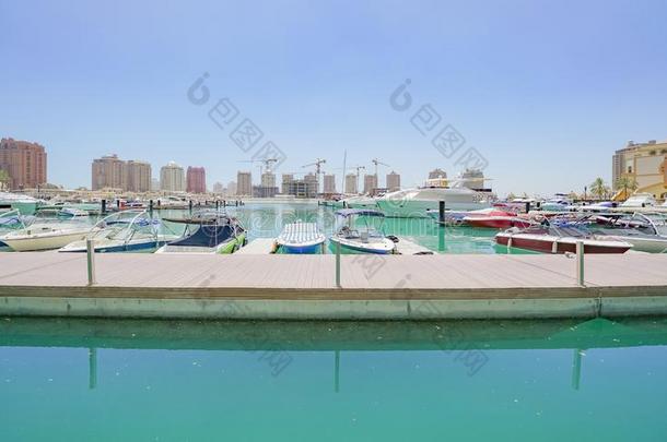 珍珠-卡塔尔在多哈小艇船坞