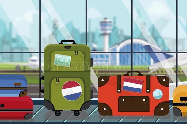 <strong>行李</strong>和荷兰旗有背胶的<strong>标签</strong>向旋转木马采用机场,英语字母表的第3个字母