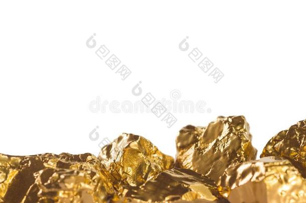 金色的块金隔离的向白色的背景.线条关于金色的马上的齿龈