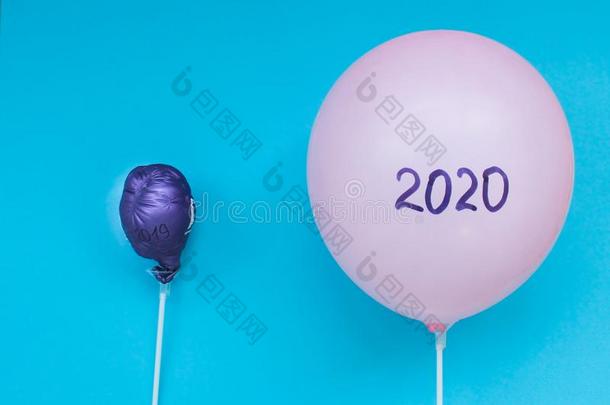 新的年2020,气球和2020题词,最低纲领后座议员