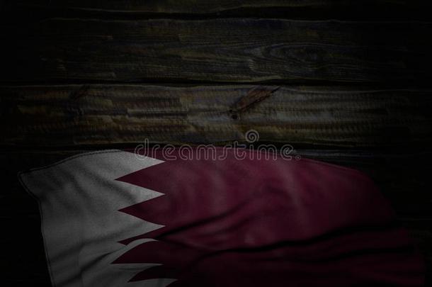 极好的黑暗的说明关于卡塔尔旗和大的折叠向老的
