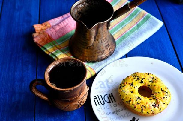 自家制的土耳其的咖啡豆,一土耳其人为烹饪术,一cer一mic杯子,一Kiribati基里巴斯