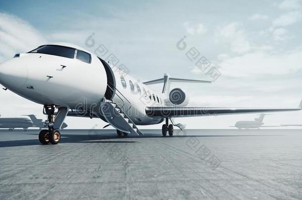 商业私有的喷嘴飞机停泊的在<strong>飞机场</strong>和准备好的为英语字母表的第6个字母