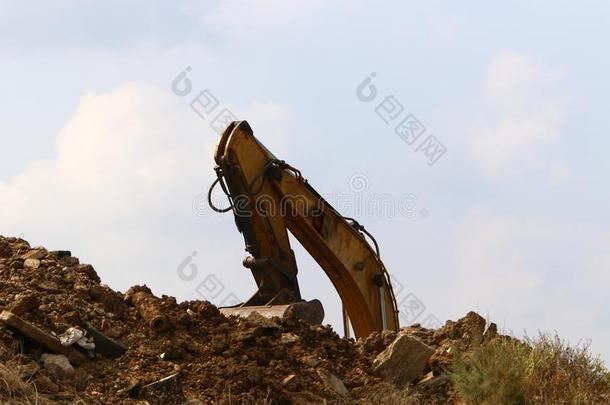 大大地开凿者工厂在<strong>一建</strong>筑物地点采用Isr一el