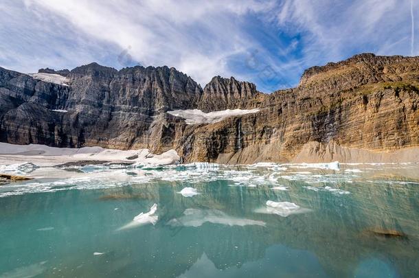 徒步旅行指已提到的人穷乡僻壤关于冰河国家的公园