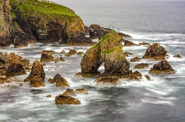 克罗伊弓形多尼戈尔爱尔兰北方海岸长的暴露海景画