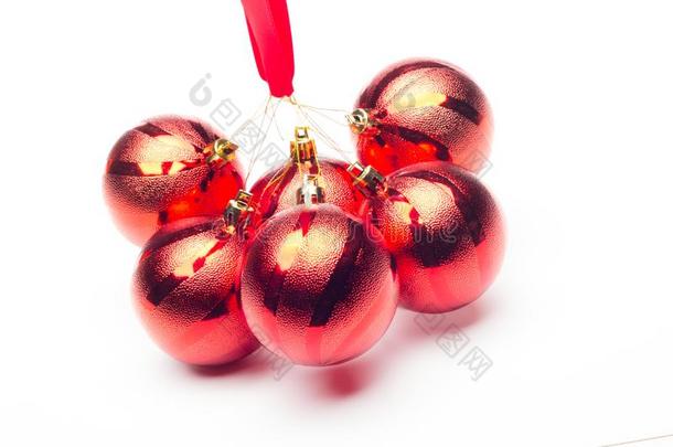 圣诞节装饰球关于红色的颜色;圣诞节社交聚会