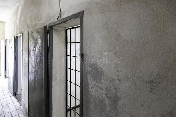 老的监狱和细胞