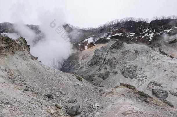 吉戈卡迪尼,地狱山谷采用诺贝图北海道,黑色亮漆