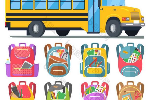 学校公共汽车和学校bags和文具或书