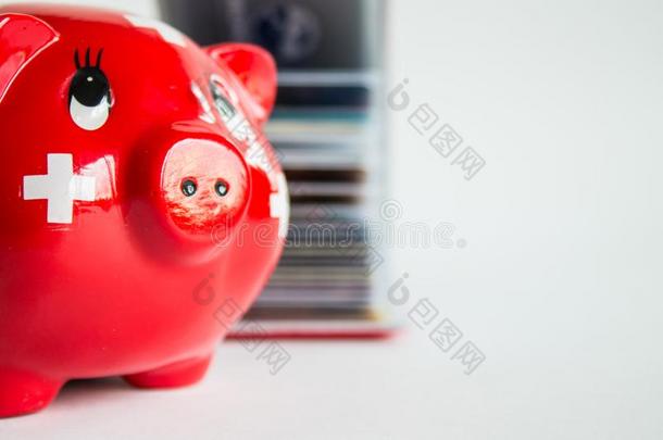 红色的猪猪gy银行