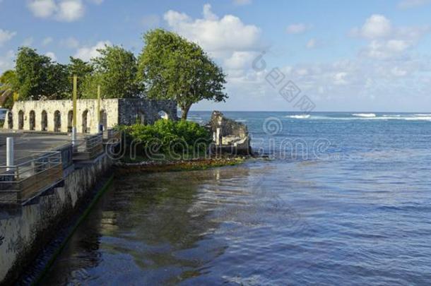 雷诺太空这是奇才。-敞开的空间为消遣和户外的事件CostaRica哥斯达黎加