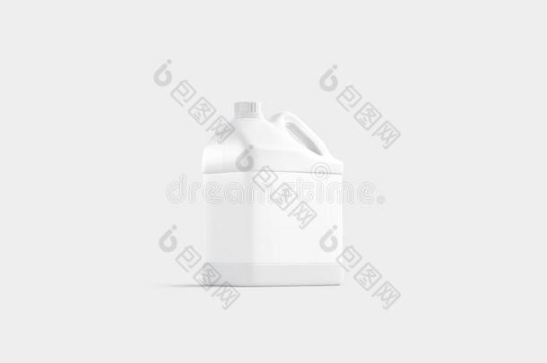 空白的白色的塑料制品小罐愚弄在上面台隔离的