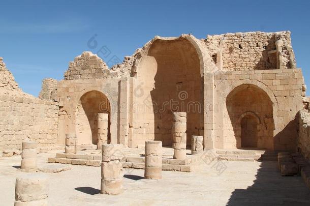 毁坏关于错综复杂的教堂在希夫塔,古代的Nab在aeans和_启用