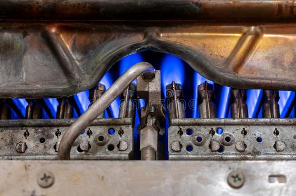 铜气体锅炉.管嘴和火气体锅炉