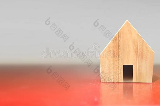 木制的房屋模型.房屋和真的财产观念