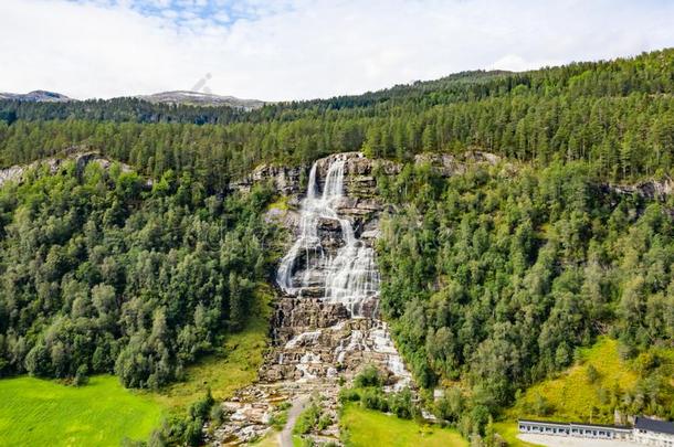 空气的看法关于<strong>电视新闻</strong>瀑布,沃斯Fosse的变体,挪威
