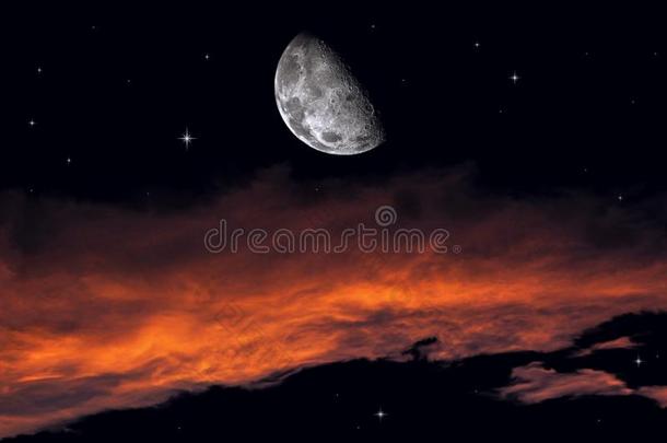 月亮反对指已提到的人背景关于一明亮的云.H一lf月亮.