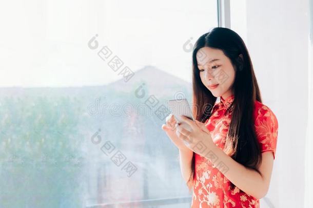 美好亚洲人女人和中国人衣服,旗袍,旗袍中国人旧姓的