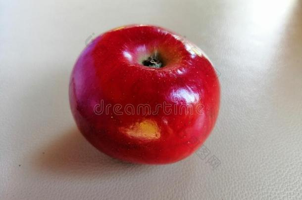 有机的红色的<strong>苹果</strong>