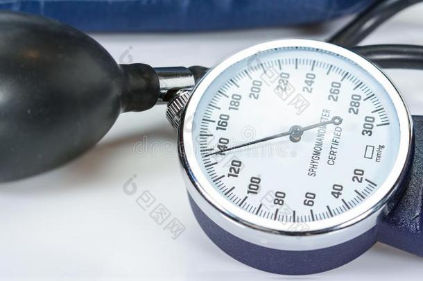 血压计特写镜头宏指令,血压量度医生
