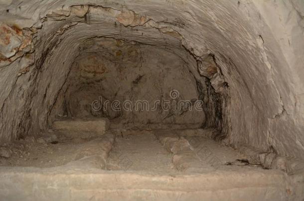 古代的犹太人的岩石葬采用以色列和洞穴pa采用t采用gs和六月的简写