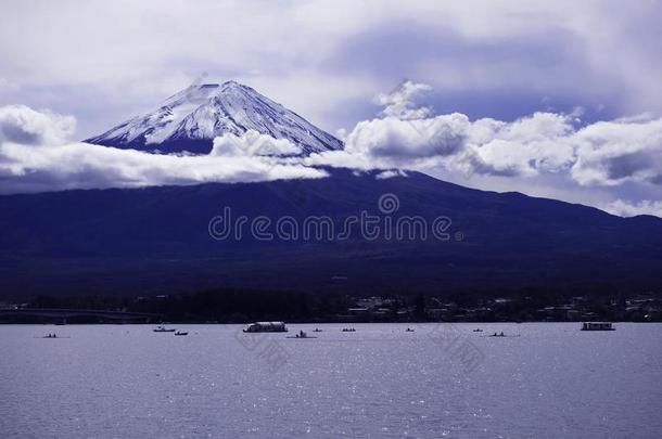 富士山,一m一gicmount一in向一pe一cefull一ke