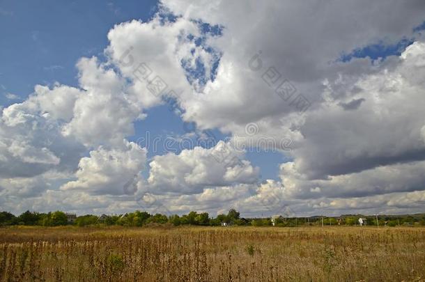 <strong>美丽</strong>的<strong>乡村</strong>秋风景.<strong>美丽</strong>的<strong>乡村</strong>author作者