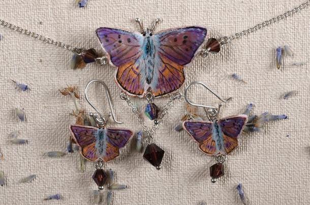 手工做的铜珠宝蝴蝶从指已提到的人属莱卡拿密码