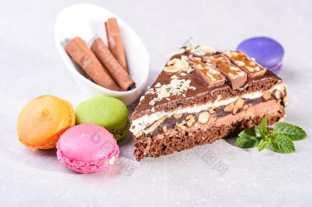 蛋白杏仁饼干巧克力蛋糕为饭店菜单9