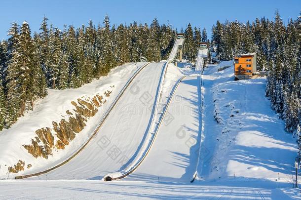 结构为滑雪用于跳跃的.滑雪用于跳跃的求助向冬seas向