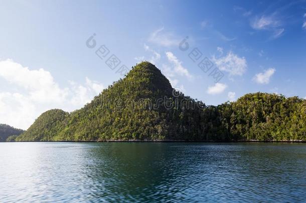 图片风景瓦贾格岛,王侯安帕特,印尼