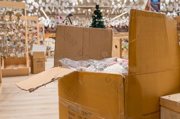 开箱文关于圣诞节和新的年材料采用一dep一rtment商店.