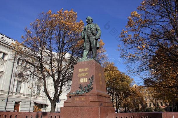 纪念碑向Mikhaylovic米哈伊尔洛维奇<strong>格林</strong>卡,俄国的作曲家,采用Sa采用t彼得斯伯