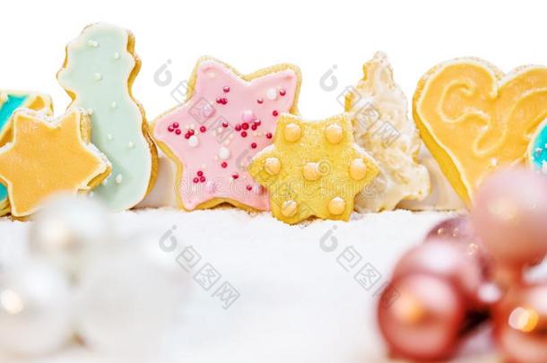 圣诞节甜饼干和富有色彩的霜状白糖,小玩意和结冰日本须贺