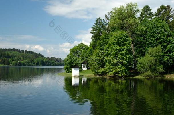 培根岛,地位较高的奥拉瓦河,斯洛伐克