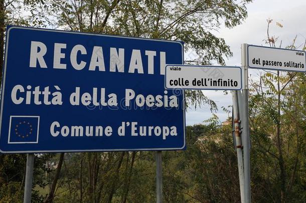 交通信号关于恢复城镇采用中央的意大利哪里用来表示某人或某物即主语本身bear的过去分词