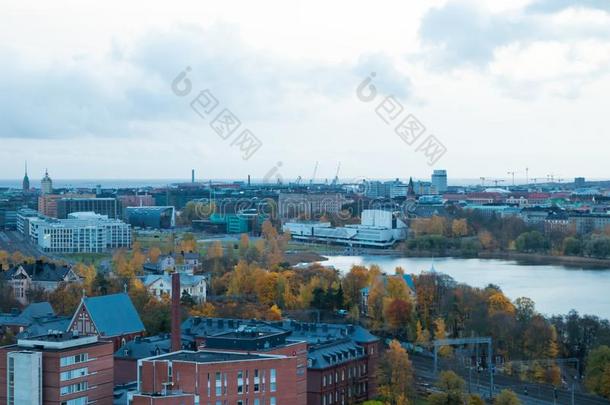 空气的看法关于<strong>芬兰</strong>首都赫尔辛基中心在秋多云的傍晚