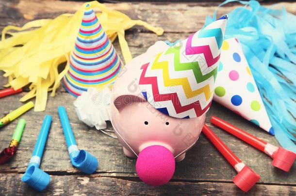 小猪银行和生日装饰