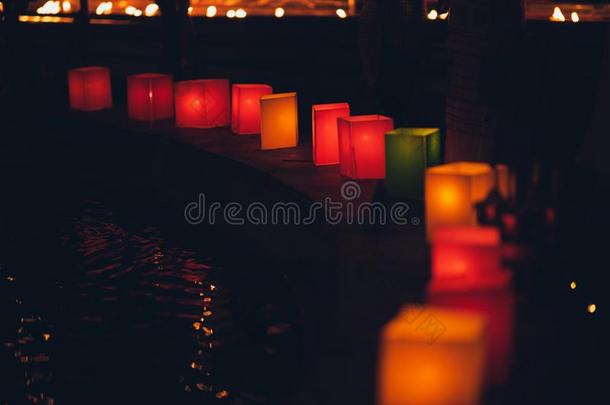 蜡烛和灯笼在指已提到的人灯笼节日在夜