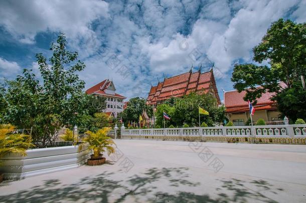 泰国或高棉的佛教寺或僧院基恩。赫特,塔亚布里地区,帕鲁姆奥比省份