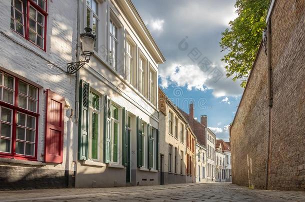 丝经棉纬缎纹布,比利时-古色古香的大街看法采用在历史上重要的中心关于布鲁奇